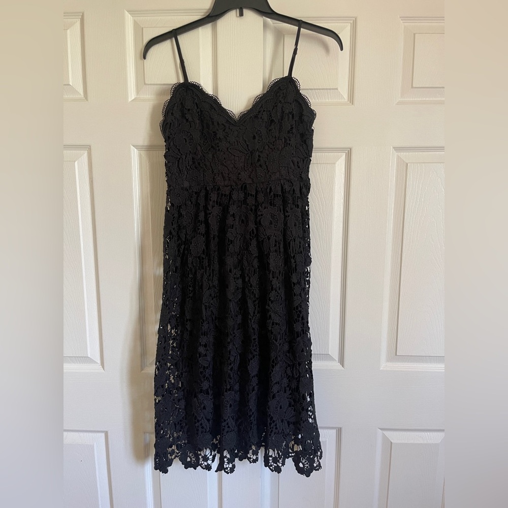 Elegant Black Lace Dress